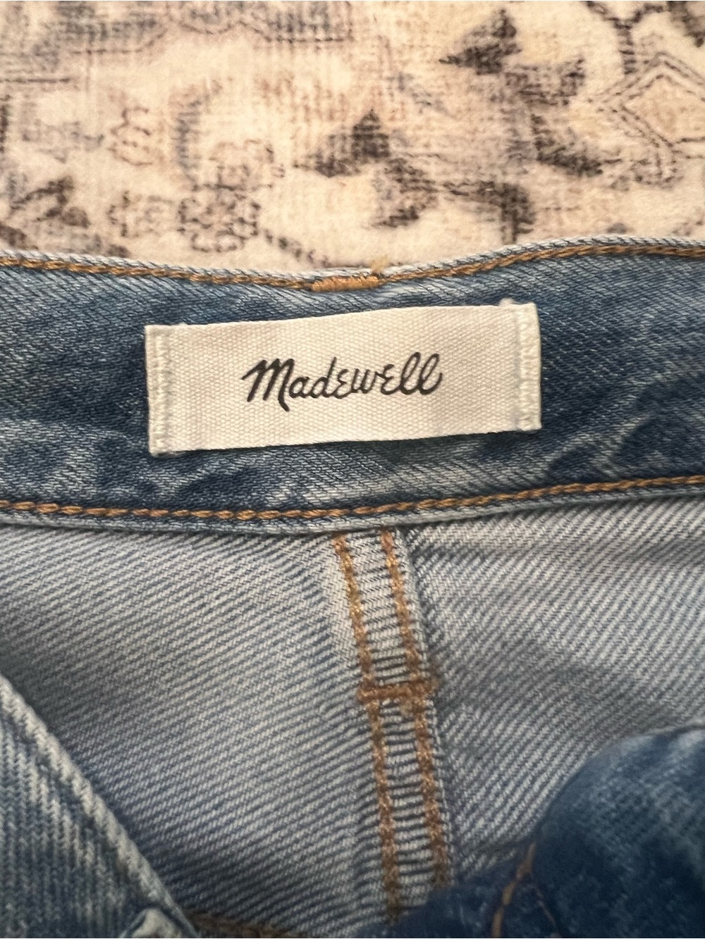 Madewell Ultimate Wide Leg Jean. Drawstring detail. Size 26. Like new!! - Picture 4 of 6